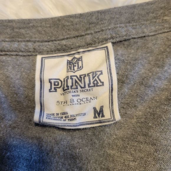 Pink by Victoria's Secret NFL NY Jets v neck shirt - Picture 6 of 7
